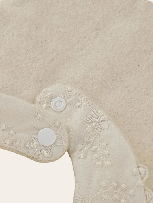 Slabbetje - Kraagje kant